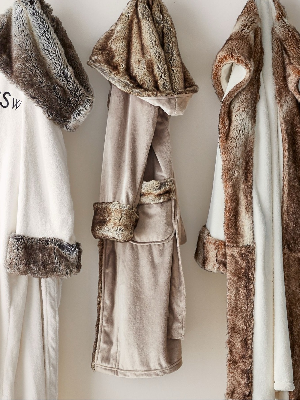 POTTERY BARN FAUX FUR TRIMMED OMBRE ROBE SZ S